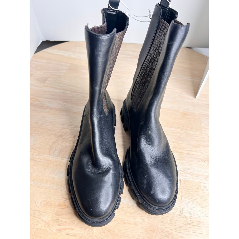 Michael Kors Leather Boots Black Lug Sole Pull-On Women’s 6 NWOB - Picture 5 of 9